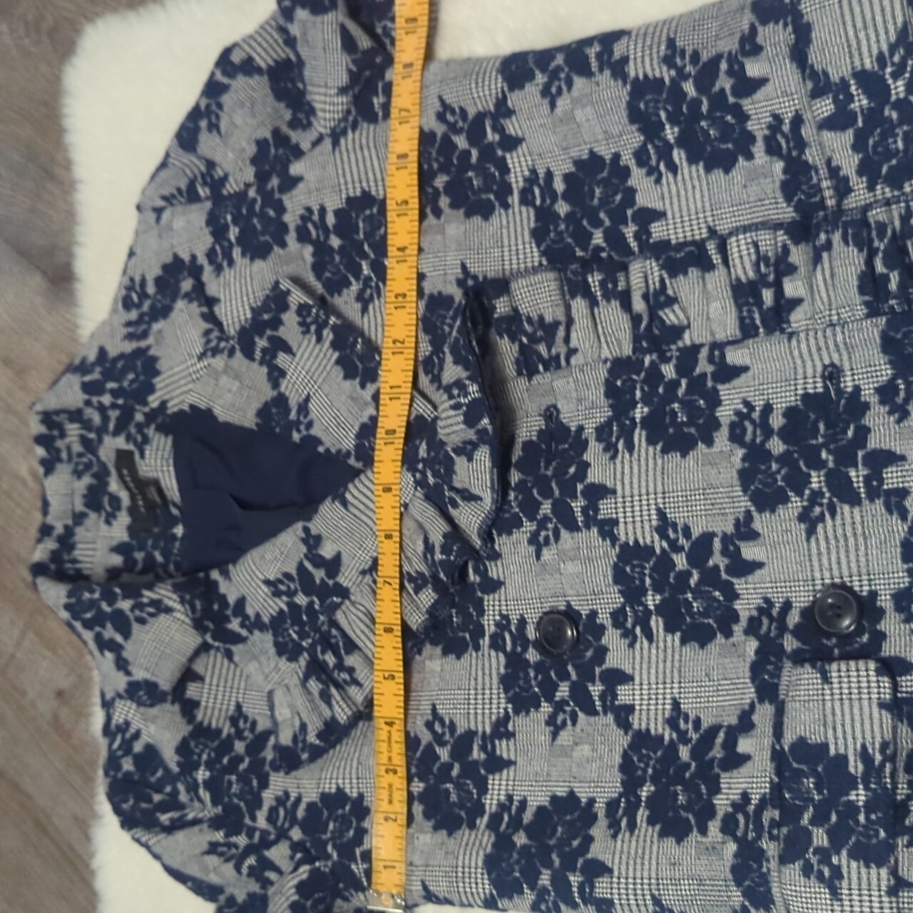 Halogen Ruffle Front Topper Coat ~ Euc - image 6